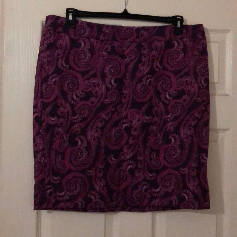 Pencil skirt